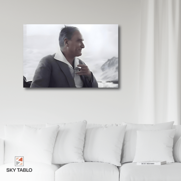 Sisler İçindeki Atatürk yatay tablo