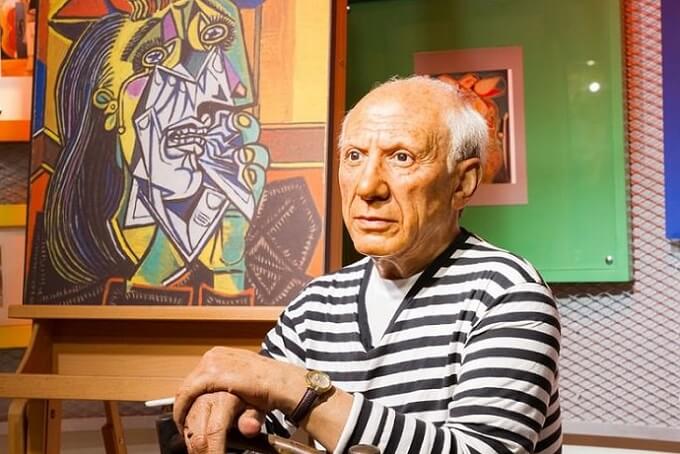 Pablo Picasso "Ağlayan Kadın" Tablosu Hikayesi Pablo Picasso "Ağlayan Kadın" Tablosu Hikayesi