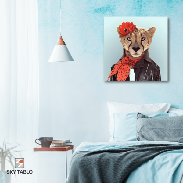 Desenlerin Kraliçesi kare tablo