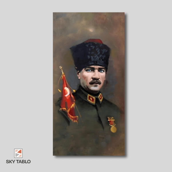İlk Komutan uzun dikey tablo yakından görünümü
