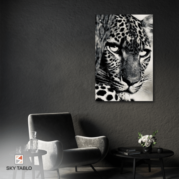 Leoparın Sessizliği dikey tablo