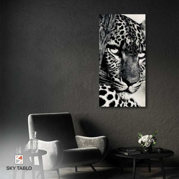 Leoparın Sessizliği uzun dikey tablo