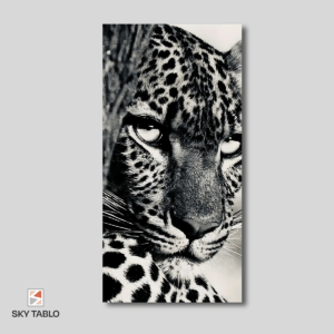 Leoparın Sessizliği uzun dikey tablo yakından görünümü