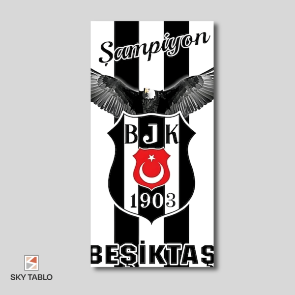 Kartalın Zafer Uçuşu uzun dikey tablo yakından görünümü