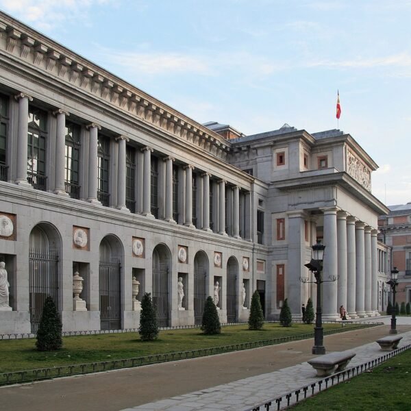 Prado Müzesi'nin Tarihi ve Müzede Sergilenen 18 Popüler Eser